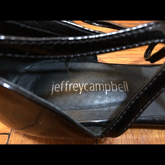 Jeffrey Campbell Black Flats Size 7.5-8 - Picture 4 of 4